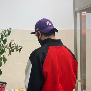 Meet your Posher, Henry